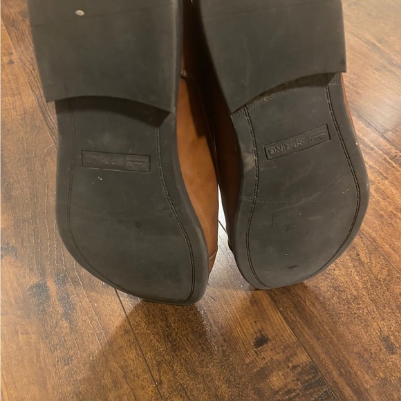 Like New Vegan Leather Dress Shoes Size: 10 - Picture 4 of 4